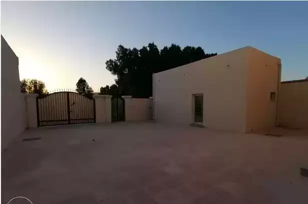 سكني عقار جاهز 5 + غرفة خادمة غير مفروش فيلا  للبيع في السد , الدوحة #7216 - 1  صورة 